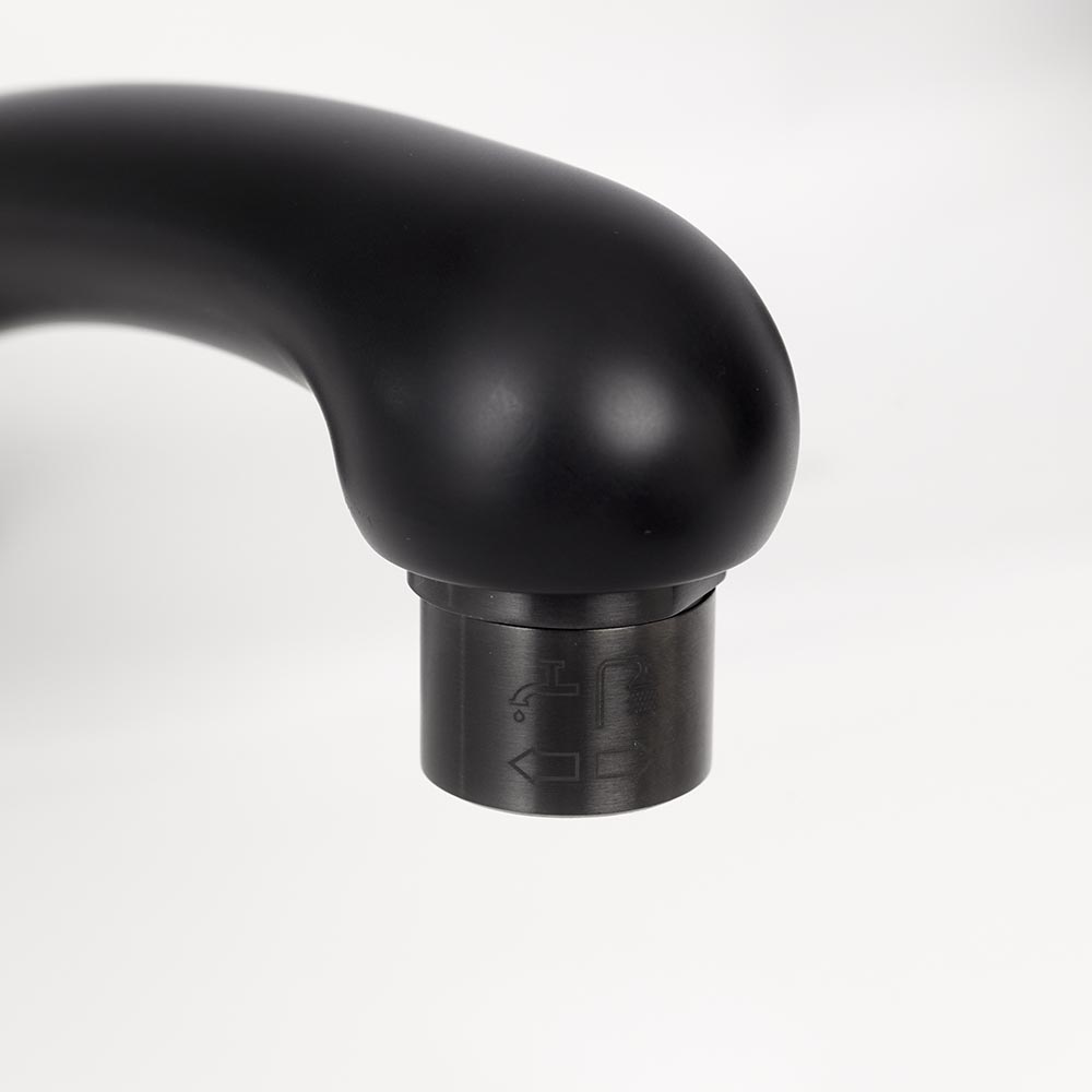 10151.01 Matte Black Taps_006